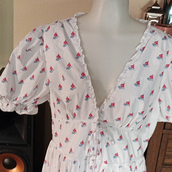 Hill House White Dress with Red Boat Pattern Size XL - Picture 2 of 9